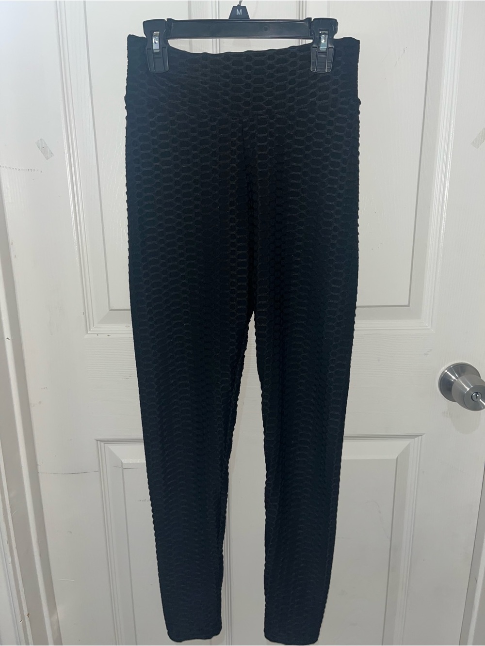 Source Unknown Black Textured High-Waist Leggings